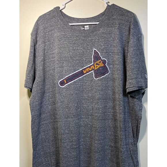 Atlanta Braves Tomahaw Chop TShirt Unisex 2XL Crew Neck Gray Short Sleeves - Picture 3 of 8